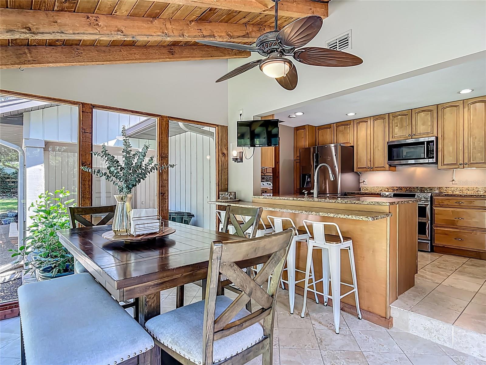 Image 27 of 94 For 4661 7th Avenue Road