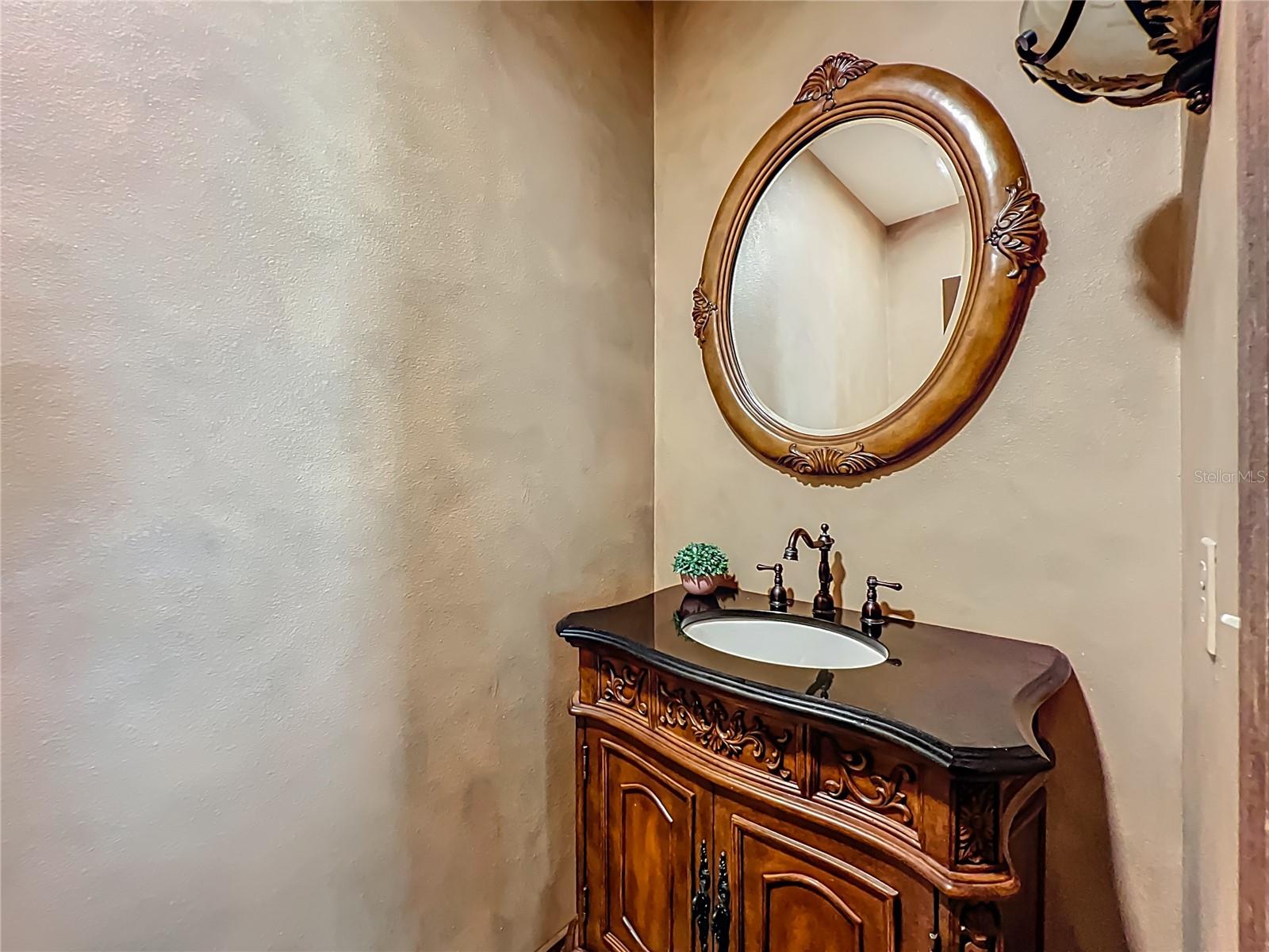 Image 29 of 94 For 4661 7th Avenue Road