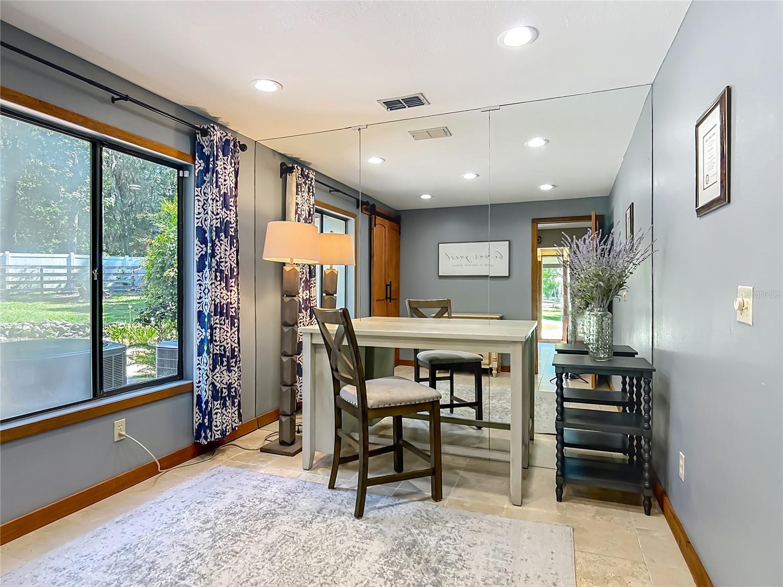 Image 31 of 94 For 4661 7th Avenue Road