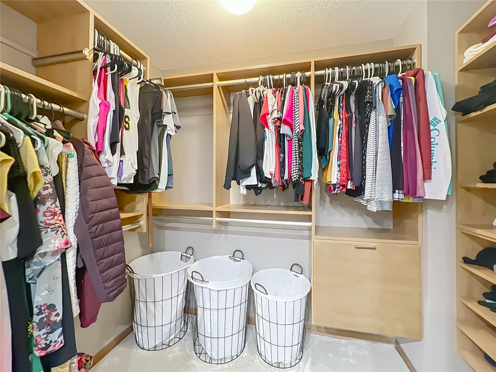 Image 36 of 94 For 4661 7th Avenue Road