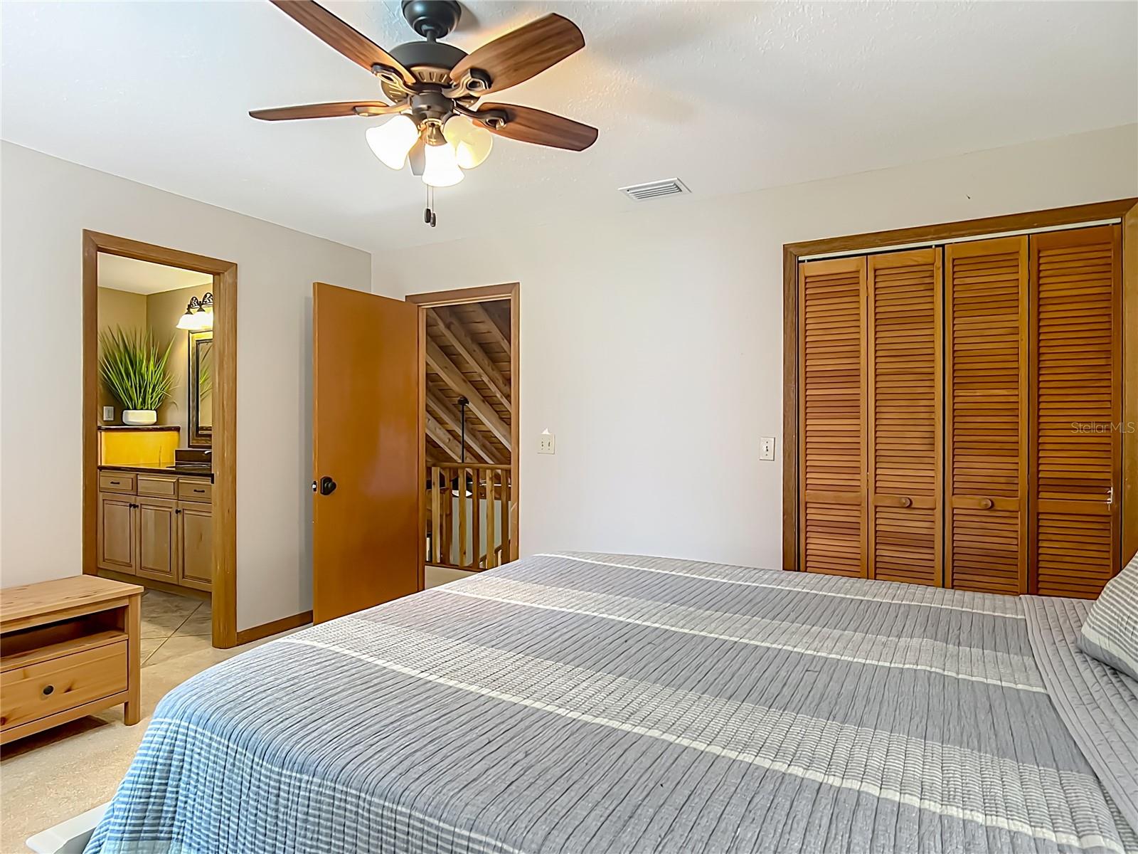 Image 50 of 94 For 4661 7th Avenue Road