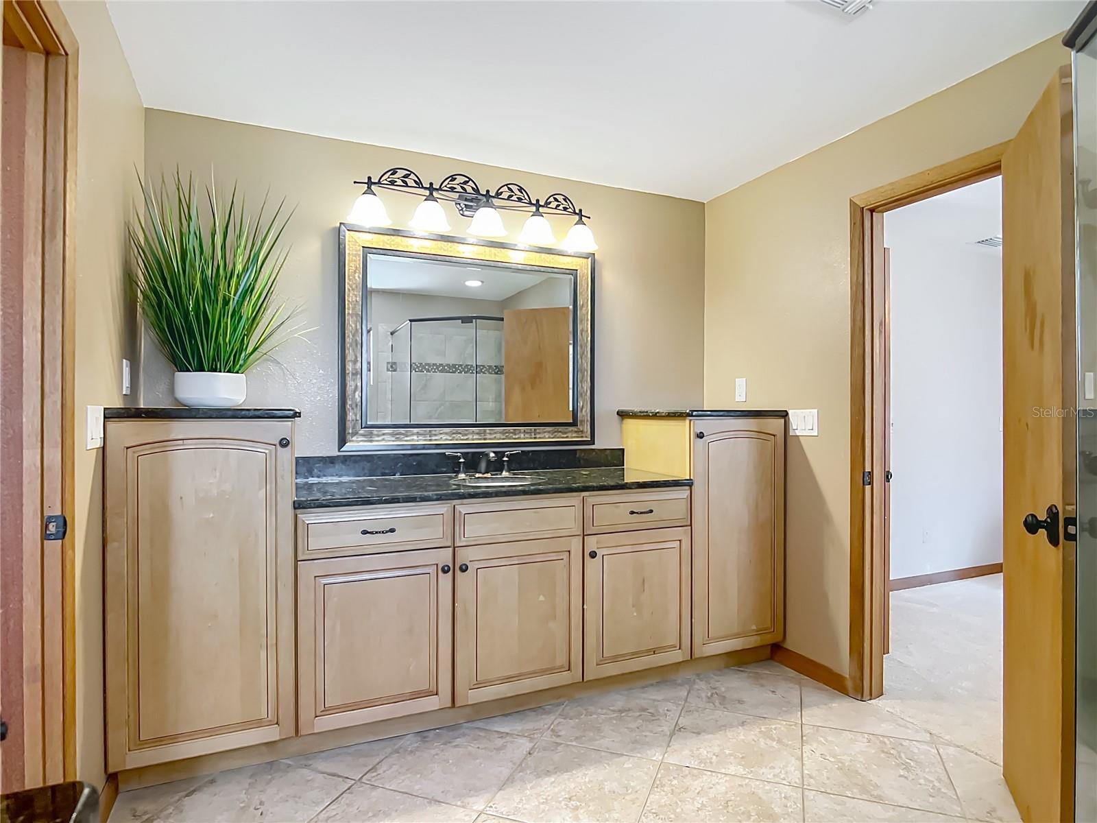 Image 55 of 94 For 4661 7th Avenue Road