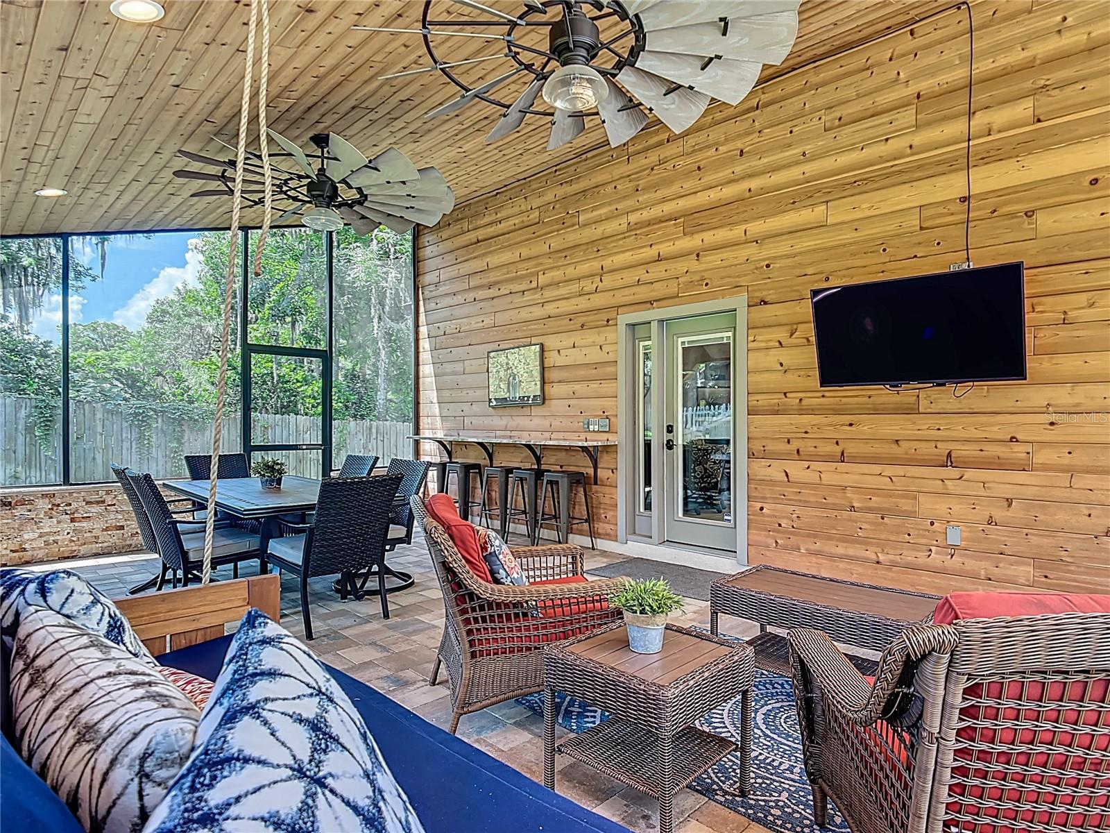 Image 65 of 94 For 4661 7th Avenue Road