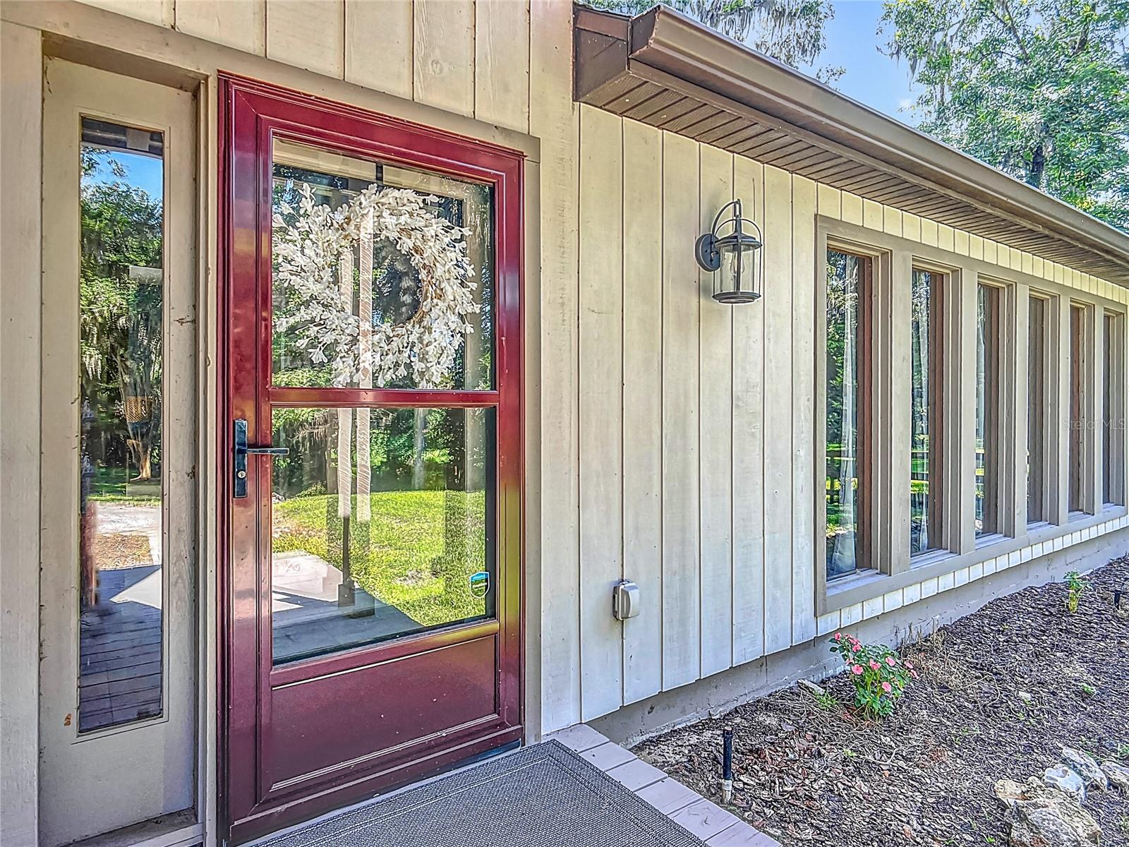 Image 7 of 94 For 4661 7th Avenue Road