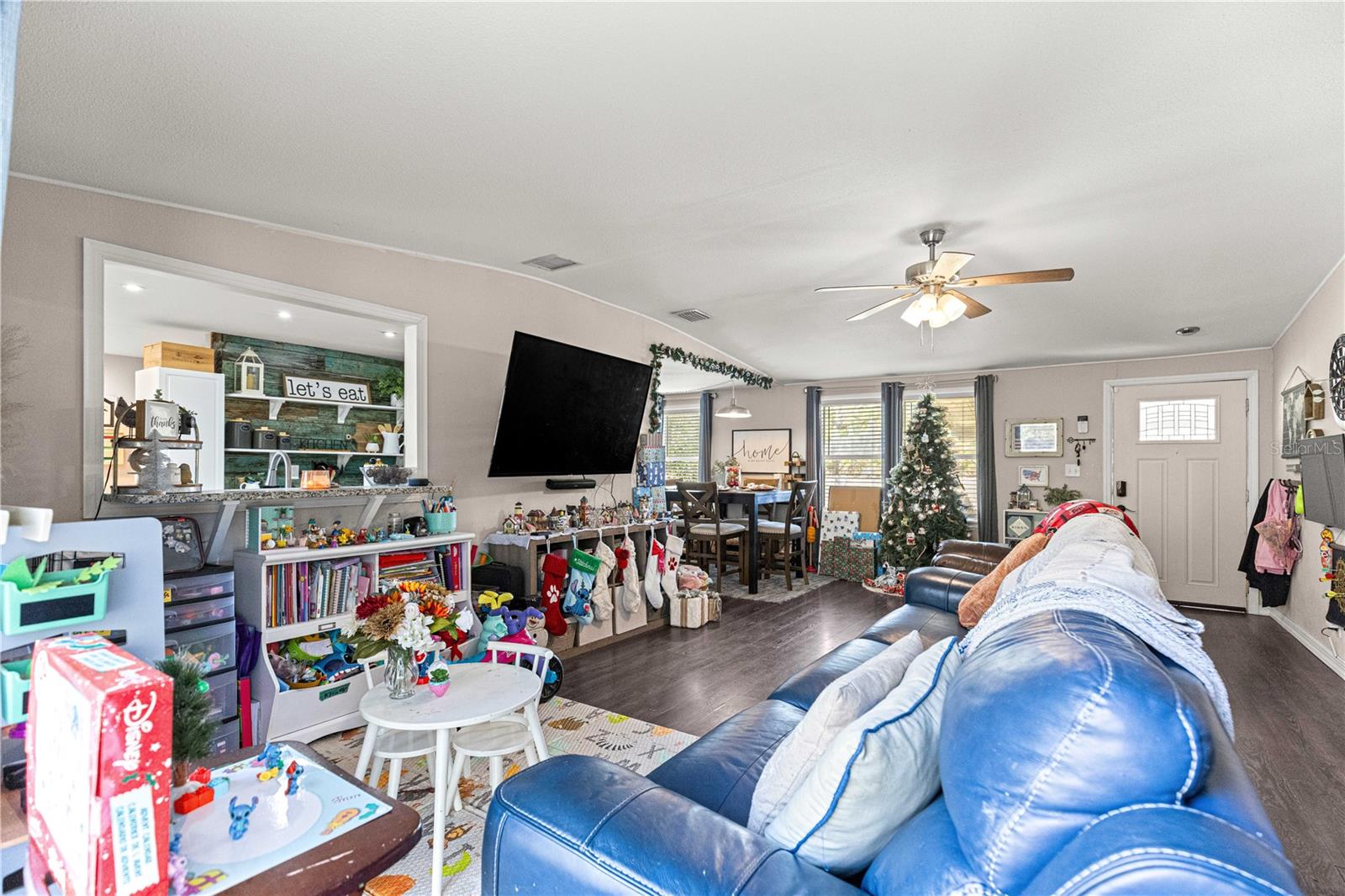 Image 6 of 31 For 11820 92nd Terrace