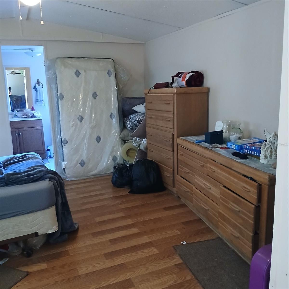 Image 19 of 28 For 7050 Sonata Avenue