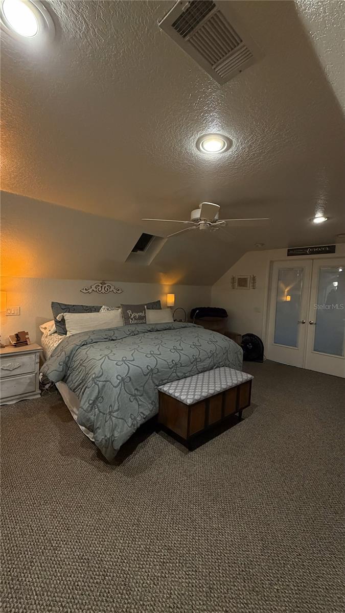 Image 21 of 66 For 434 14th Street A