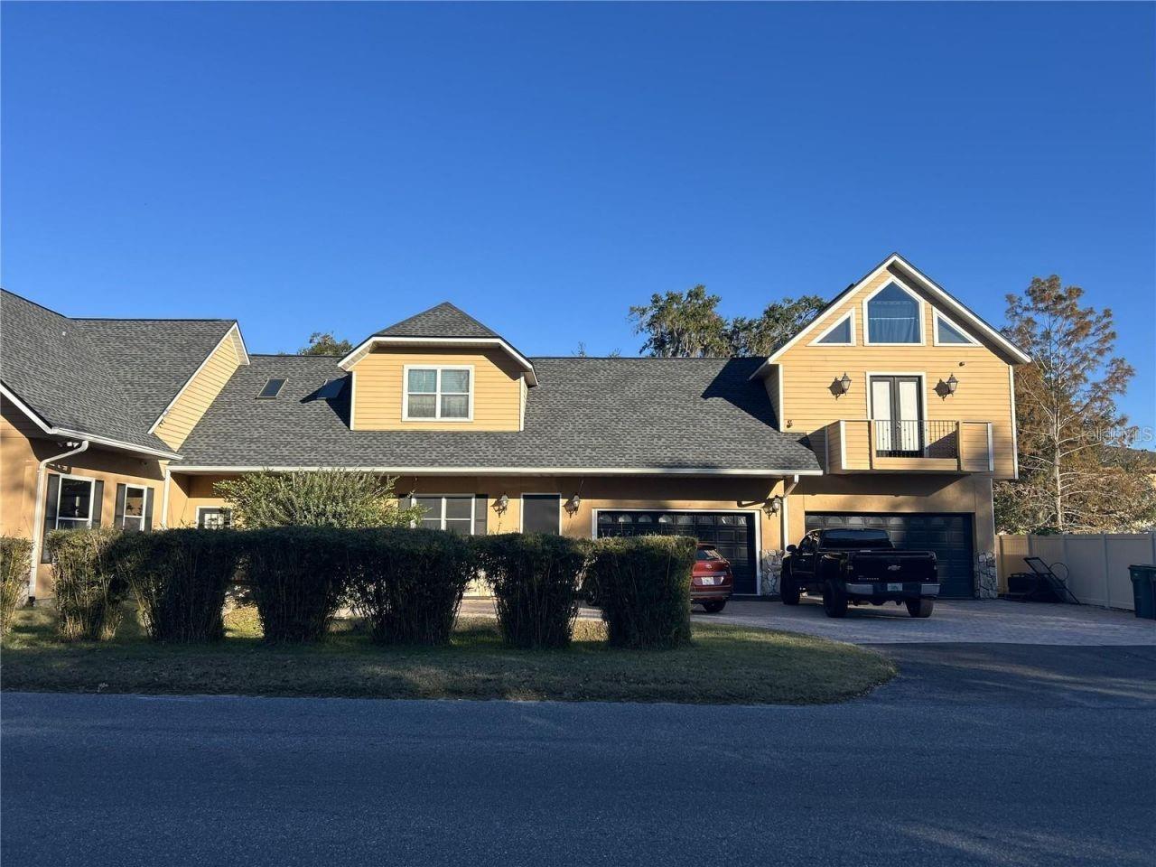 Image 3 of 66 For 434 14th Street A