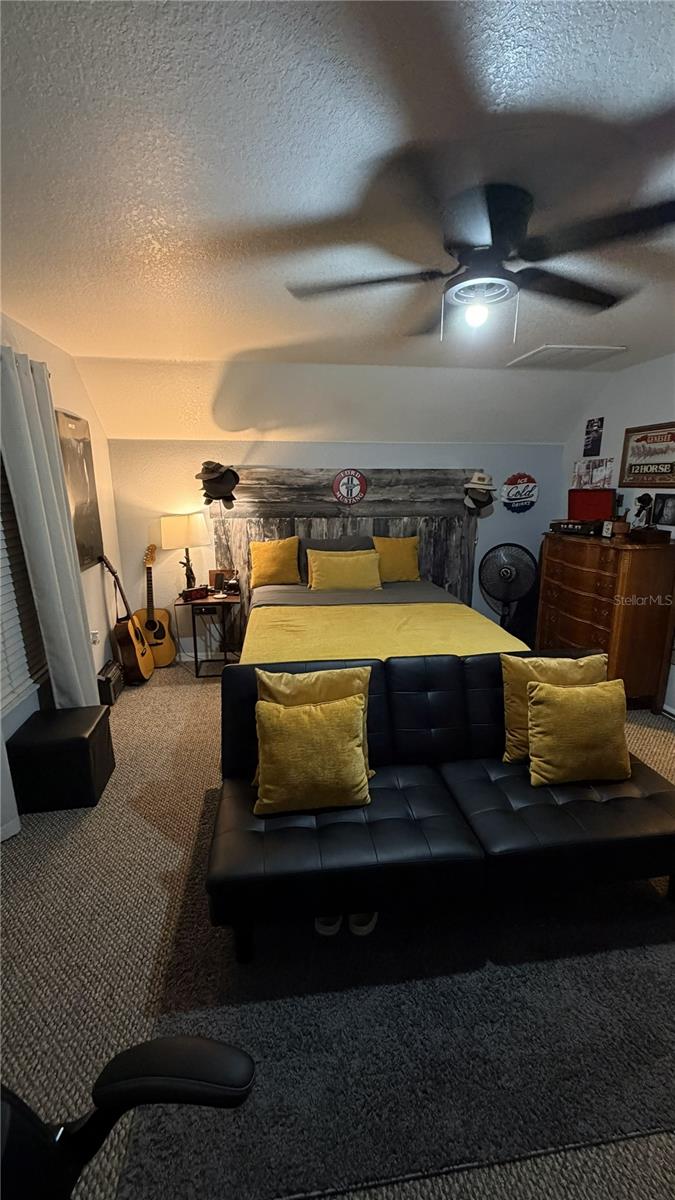 Image 40 of 66 For 434 14th Street A