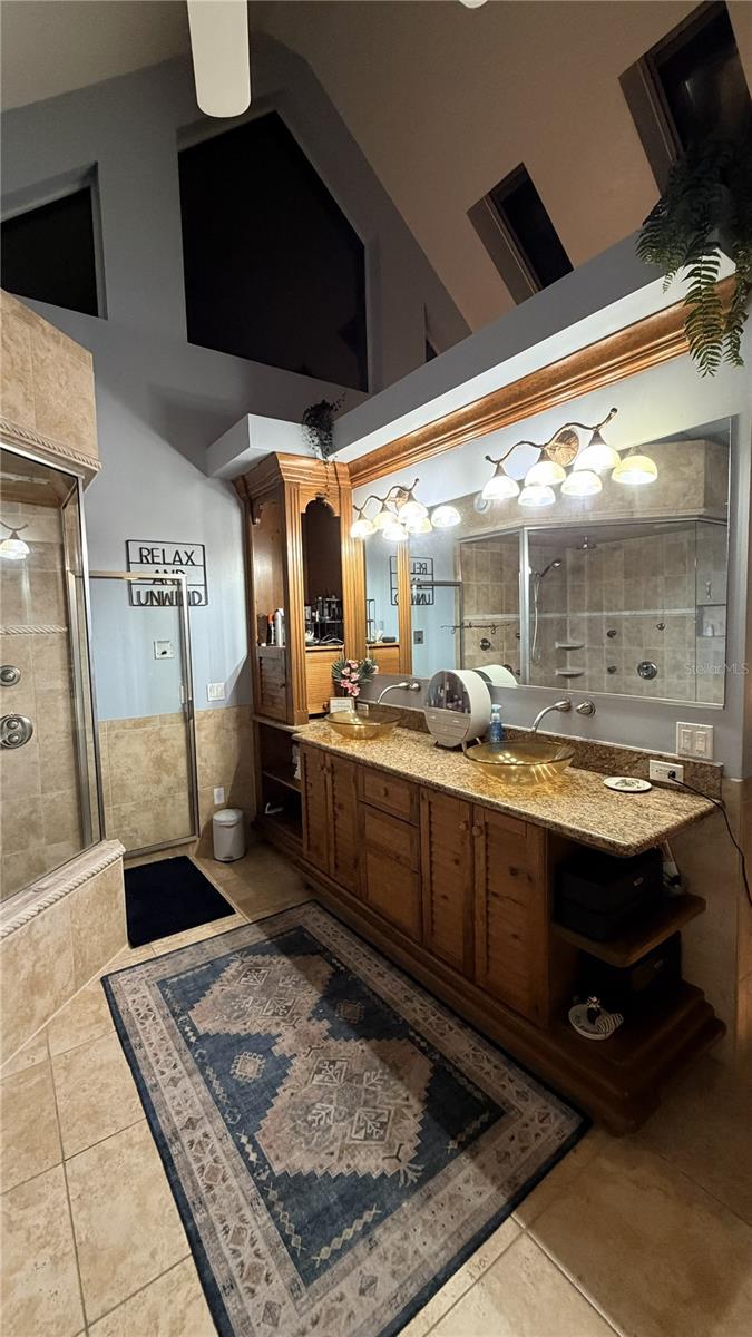 Image 44 of 66 For 434 14th Street A