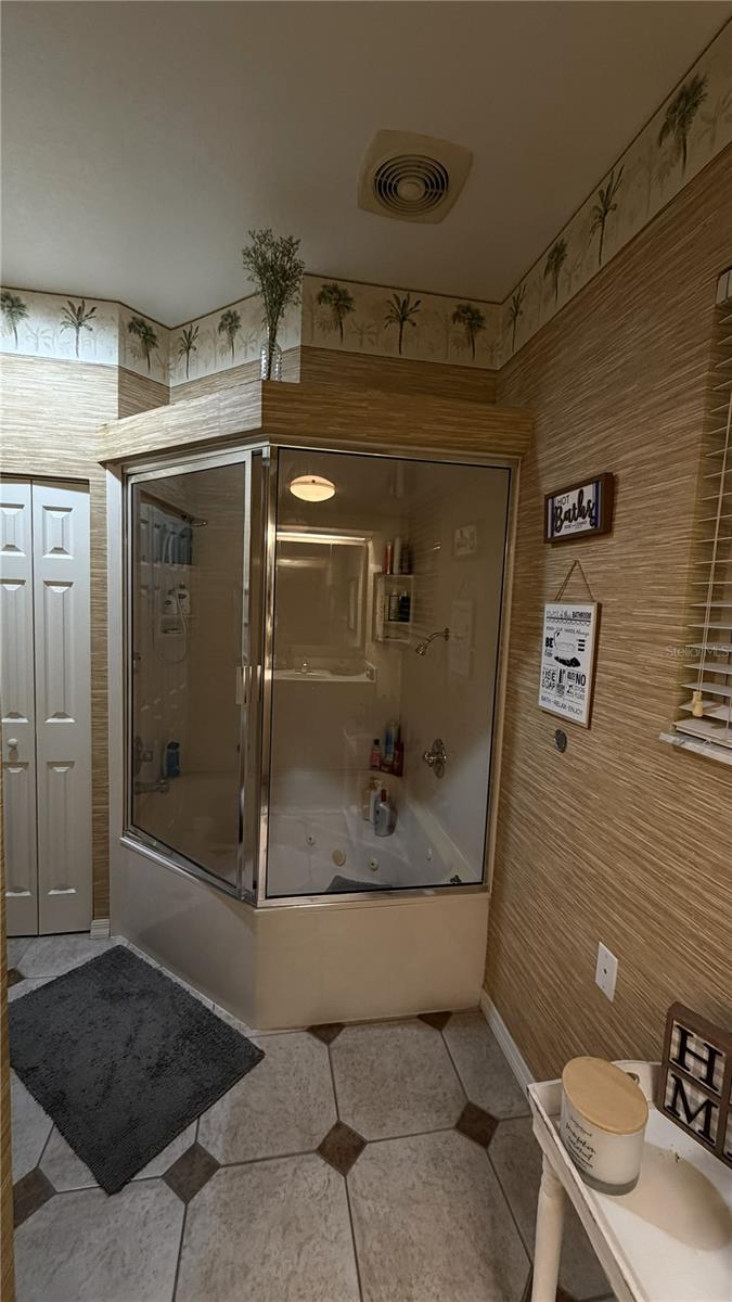 Image 45 of 66 For 434 14th Street A