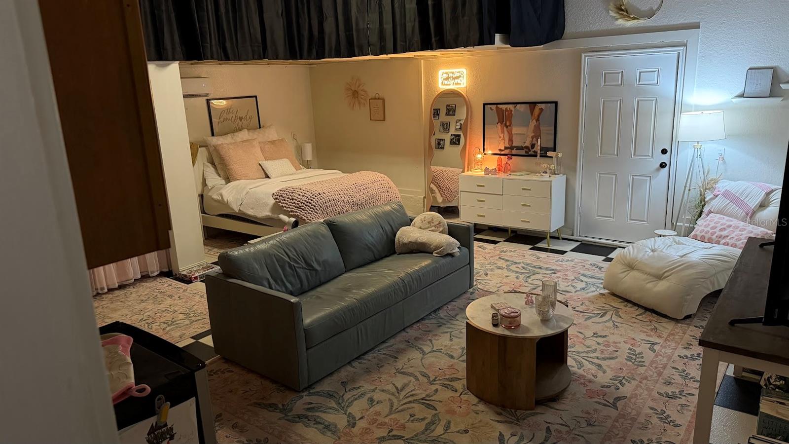 Image 60 of 66 For 434 14th Street A