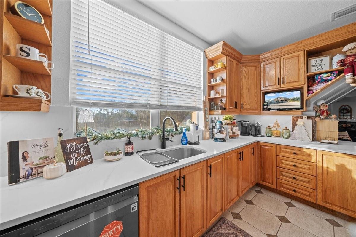 Image 69 of 100 For 434 14th Street A