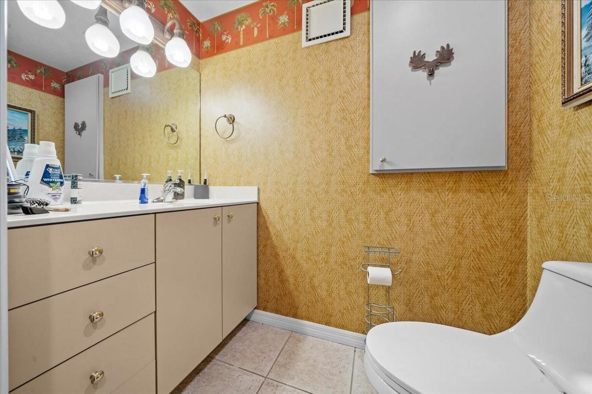 Image 74 of 100 For 434 14th Street A