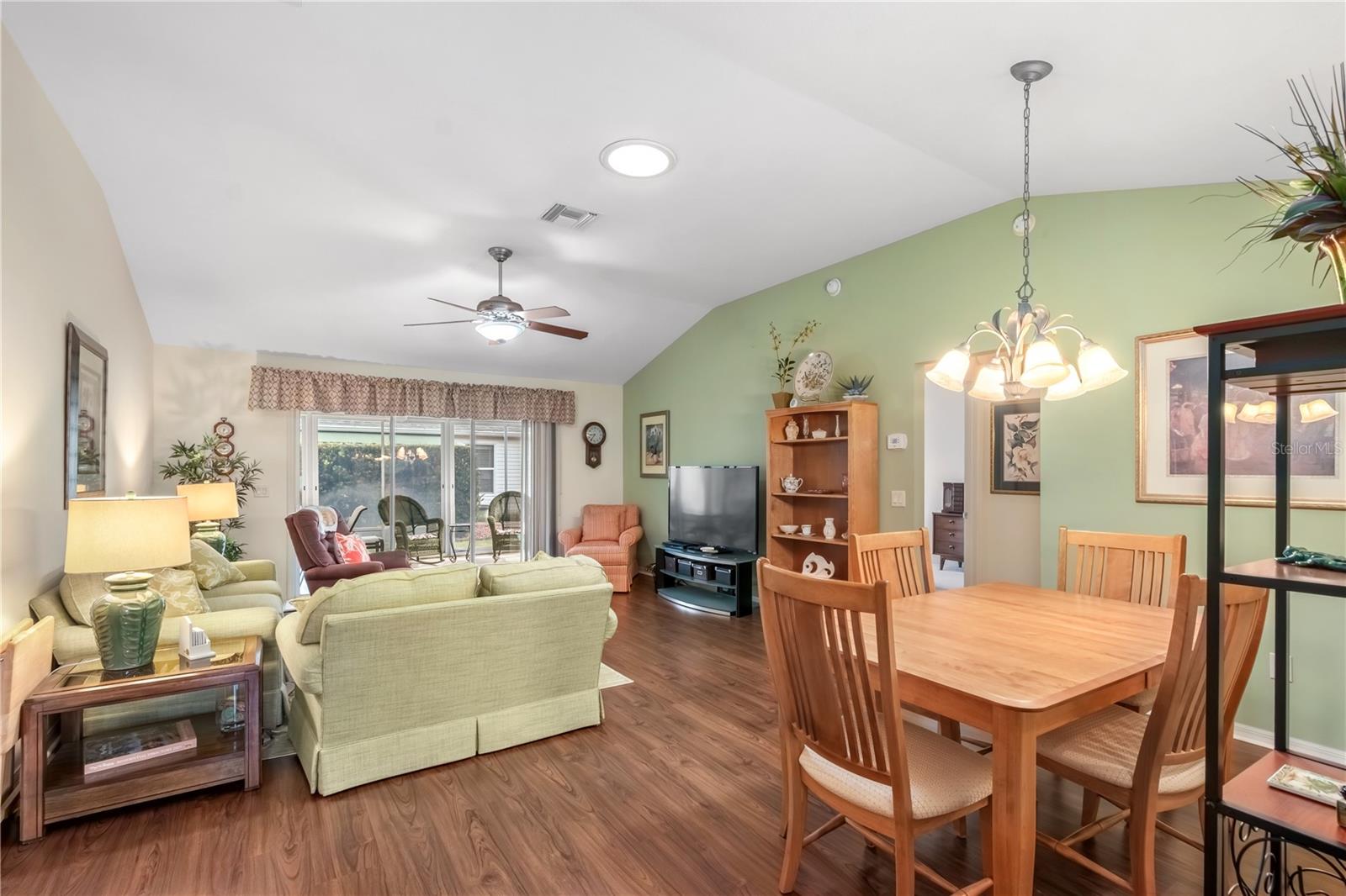 Image 11 of 50 For 1433 Arbor Trail