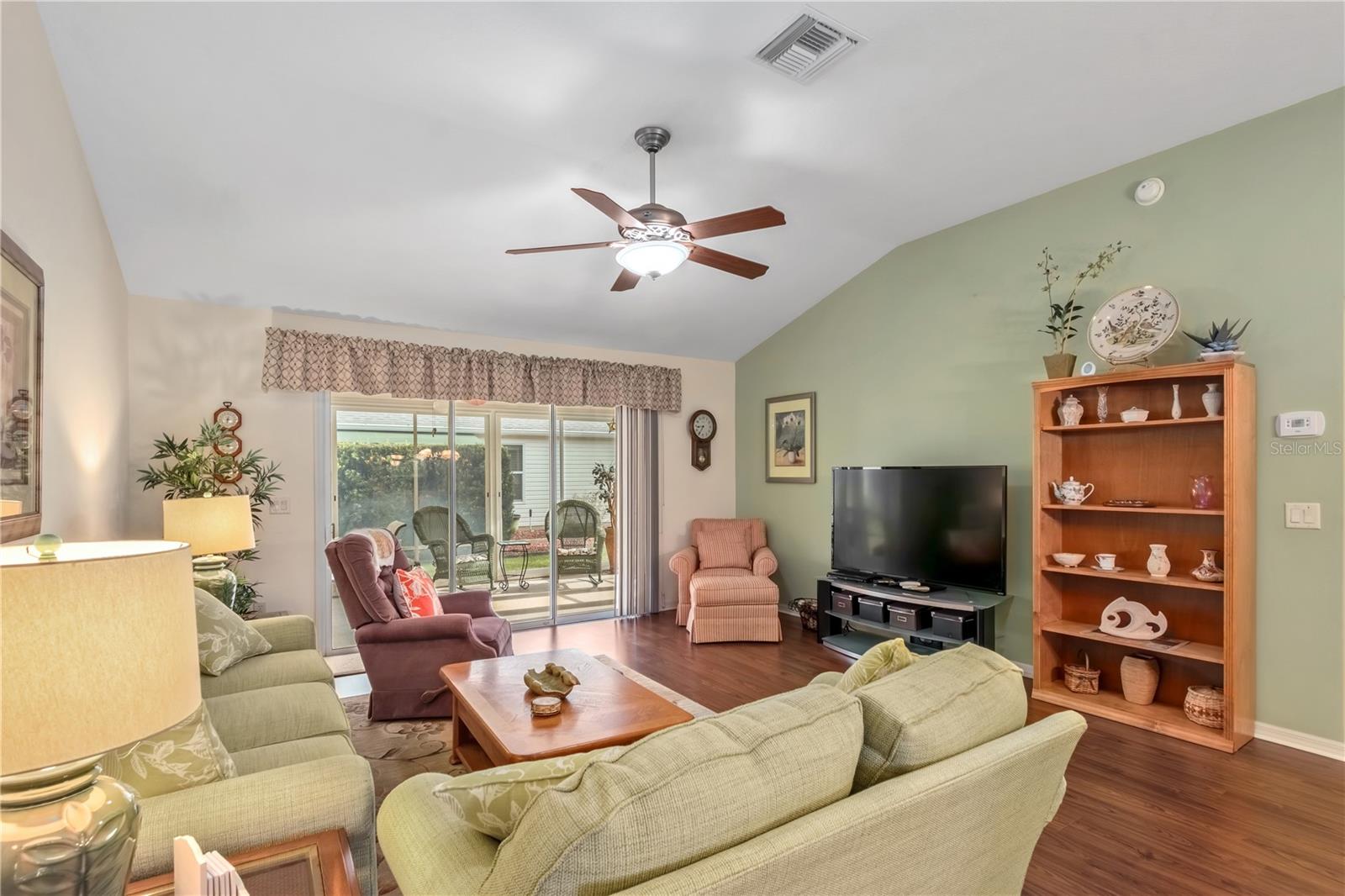 Image 13 of 50 For 1433 Arbor Trail