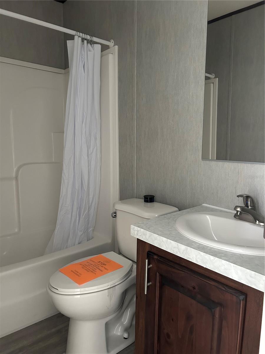 Image 15 of 17 For 13751 5th Street