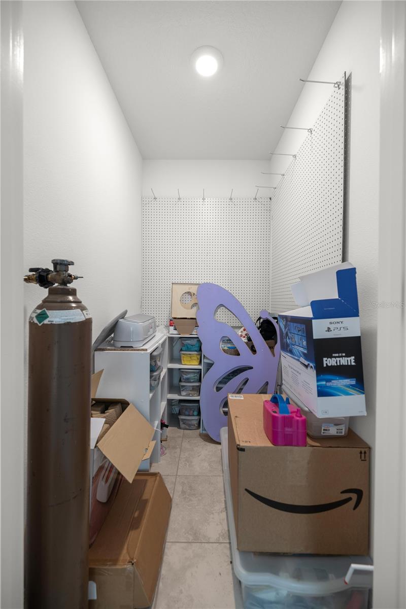 Image 20 of 49 For 7629 63rd Lane Road