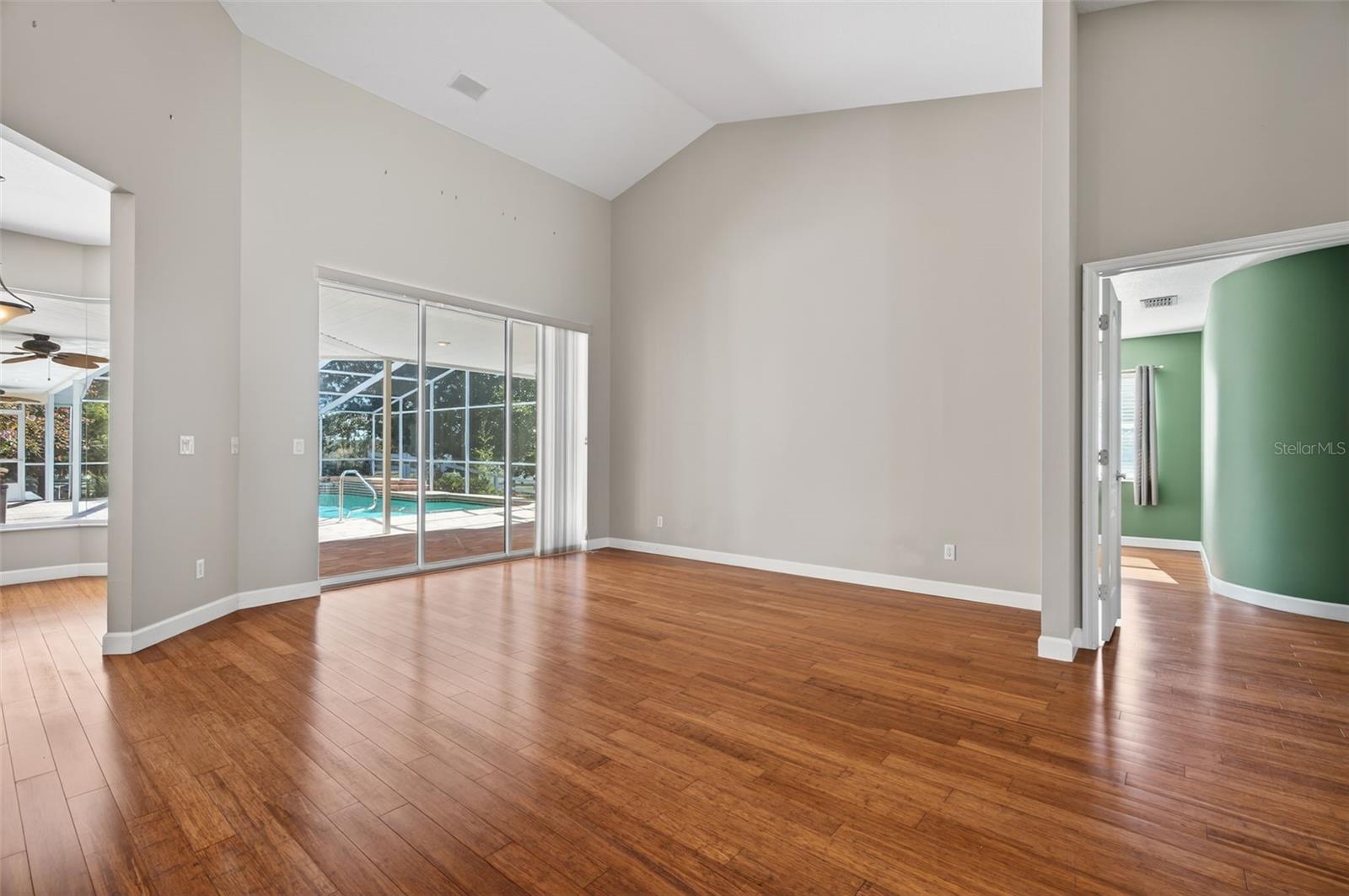 Image 10 of 54 For 1373 Hambletonian Drive