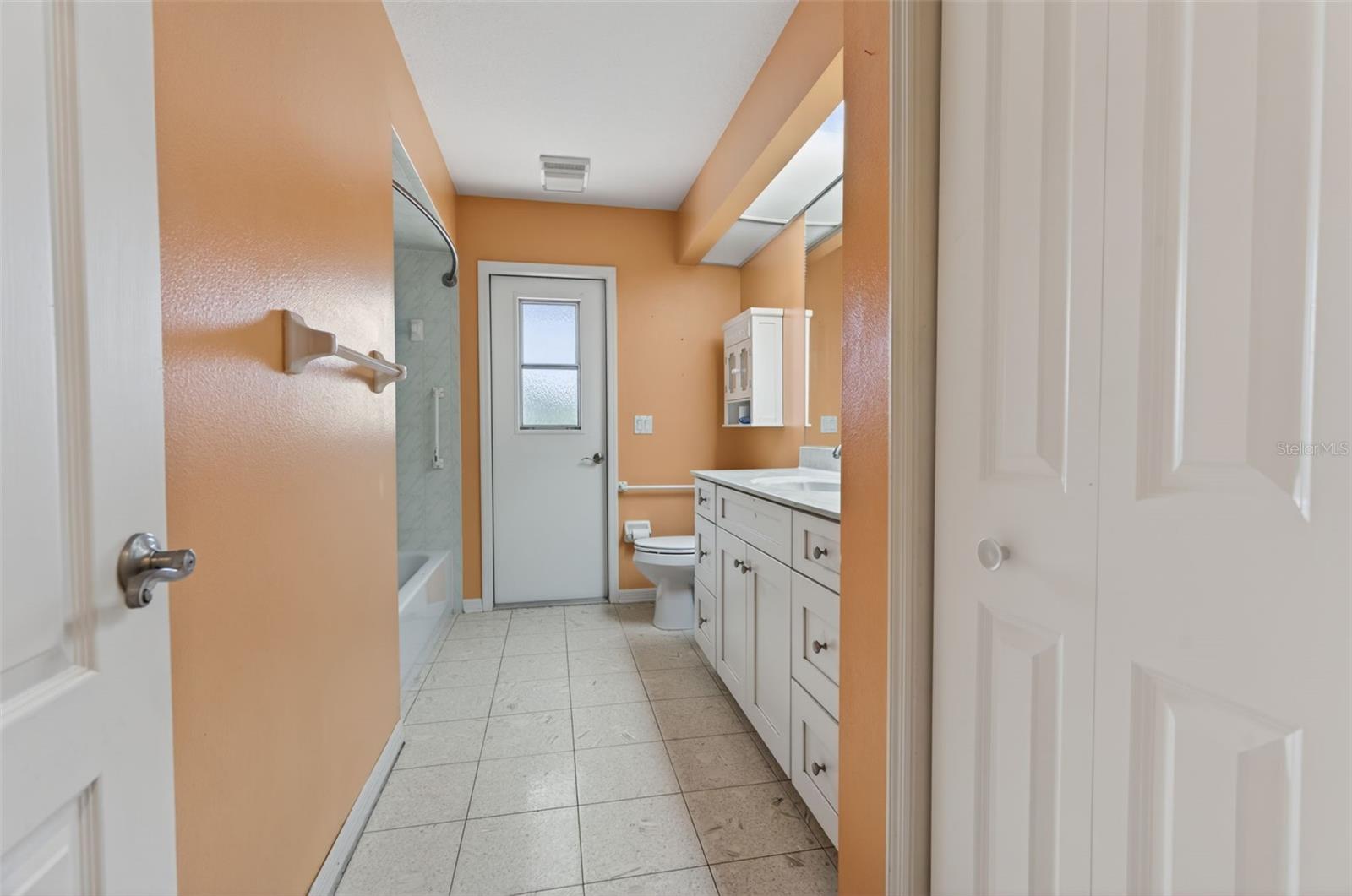 Image 31 of 54 For 1373 Hambletonian Drive