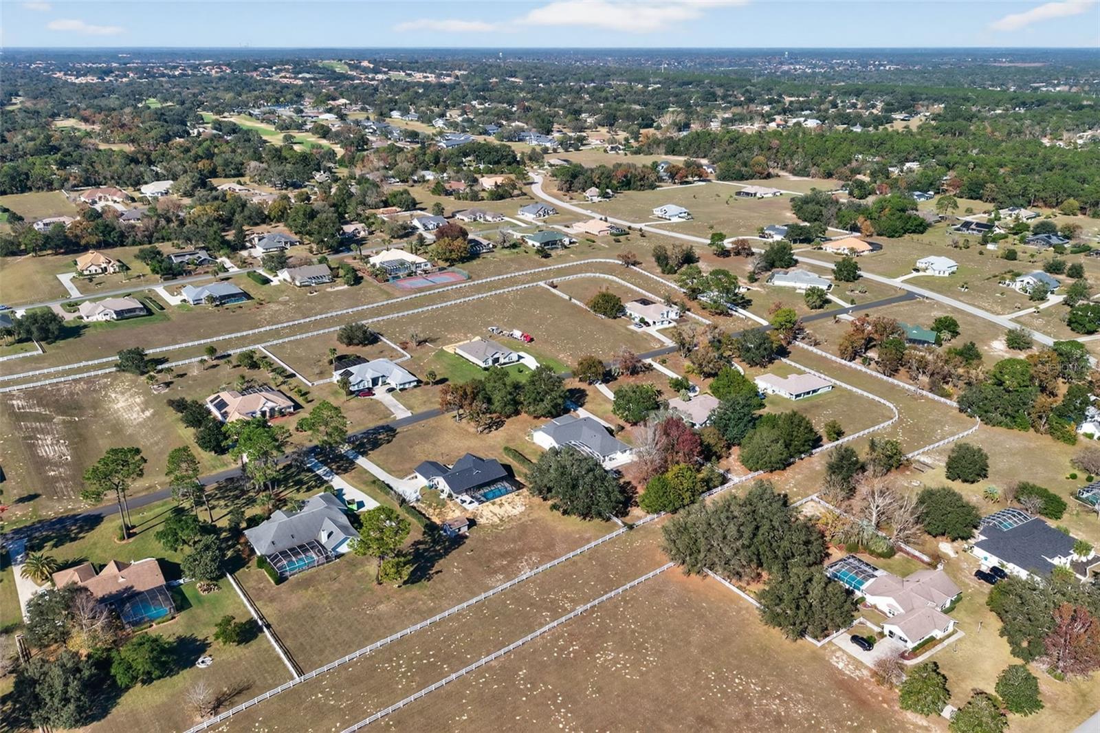 Image 51 of 54 For 1373 Hambletonian Drive