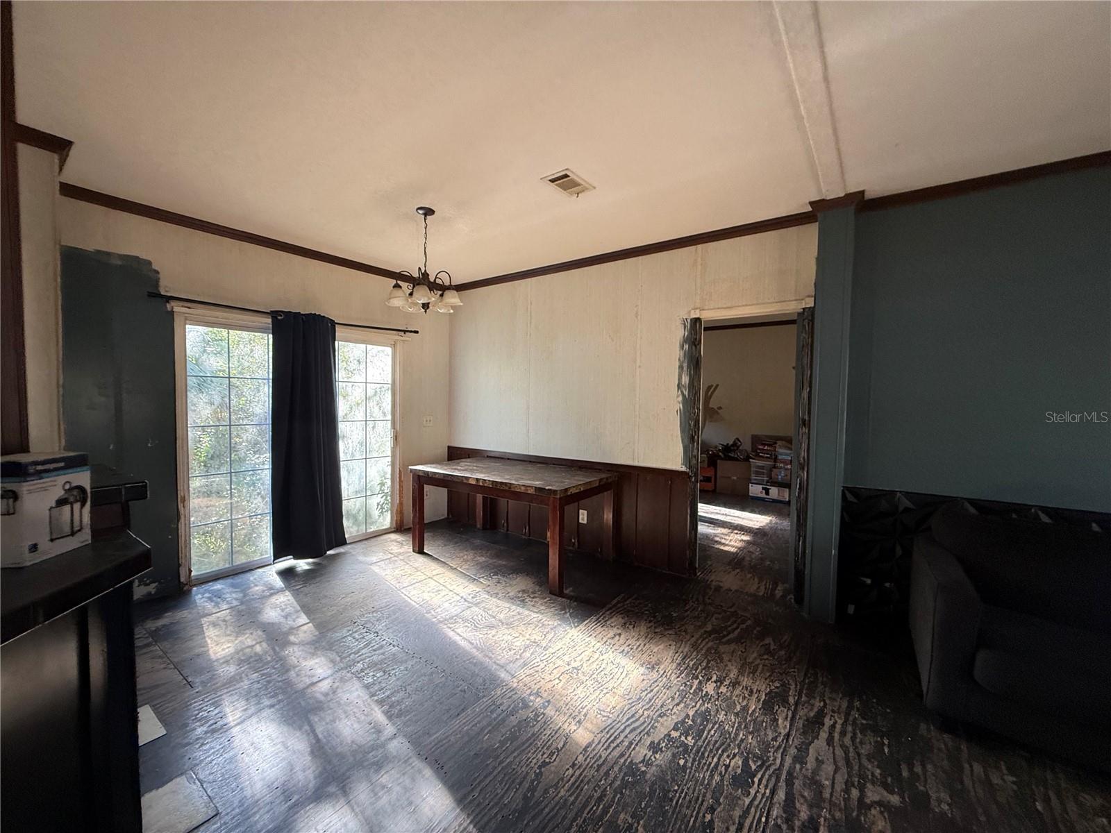 Image 12 of 31 For 132 Pond Side Trail