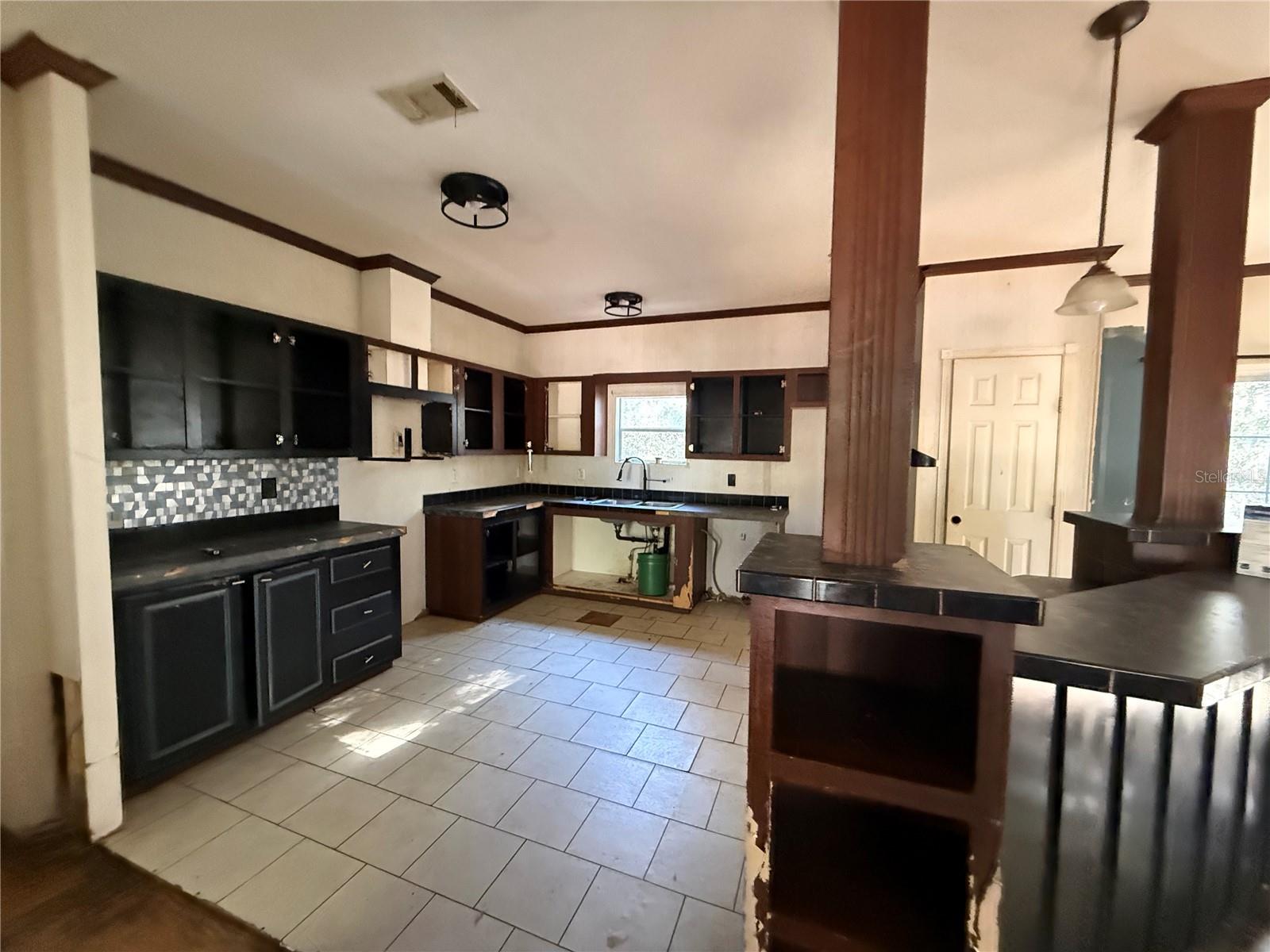 Image 18 of 31 For 132 Pond Side Trail