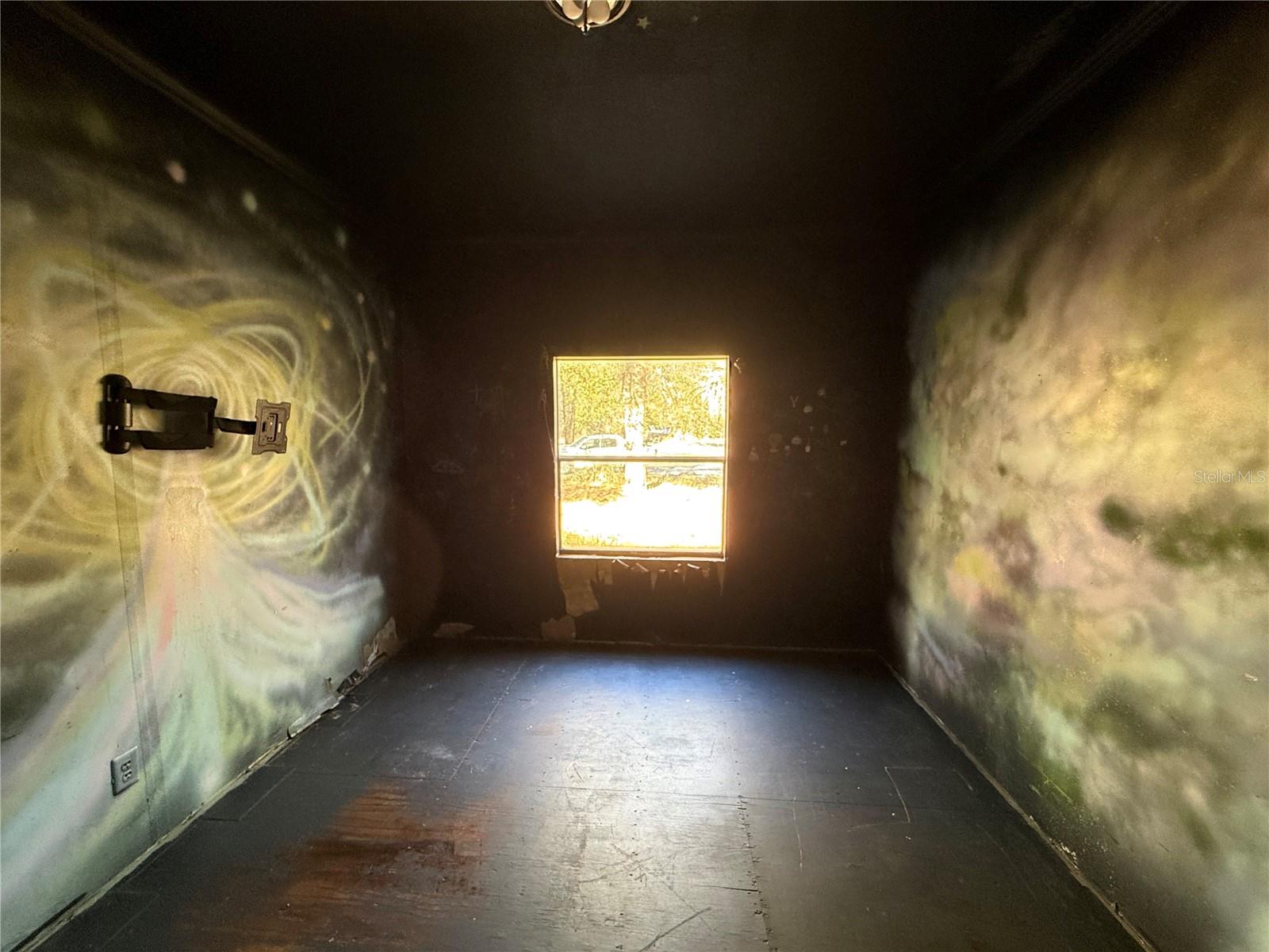 Image 25 of 31 For 132 Pond Side Trail