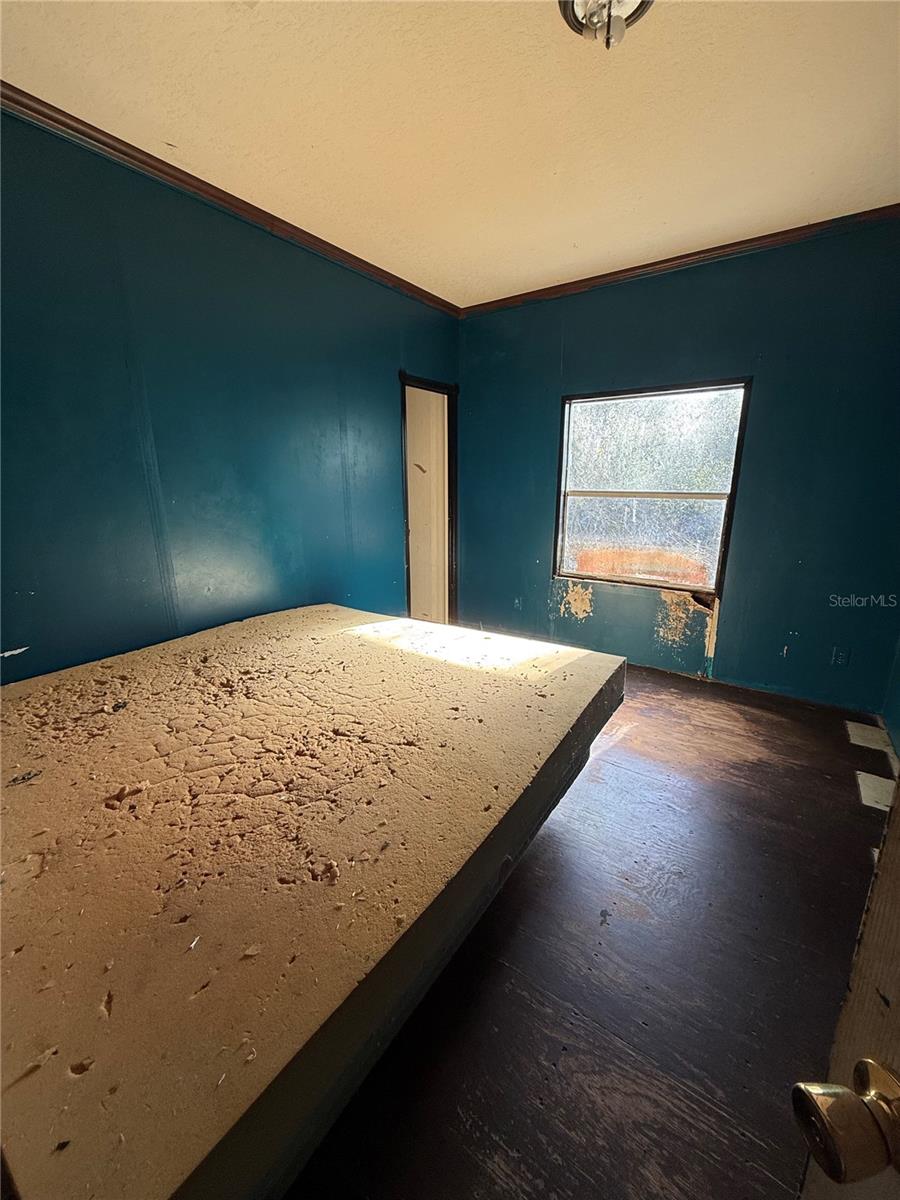 Image 26 of 31 For 132 Pond Side Trail