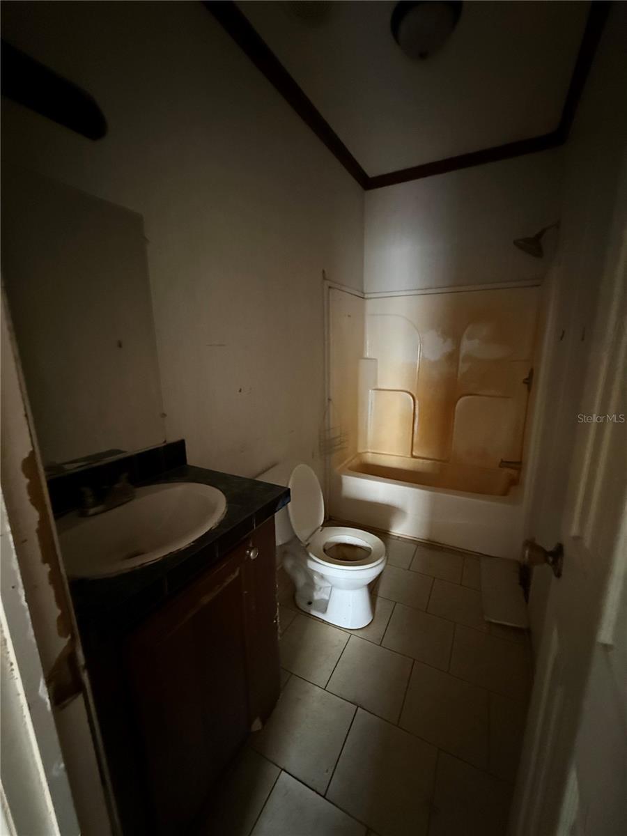 Image 27 of 31 For 132 Pond Side Trail