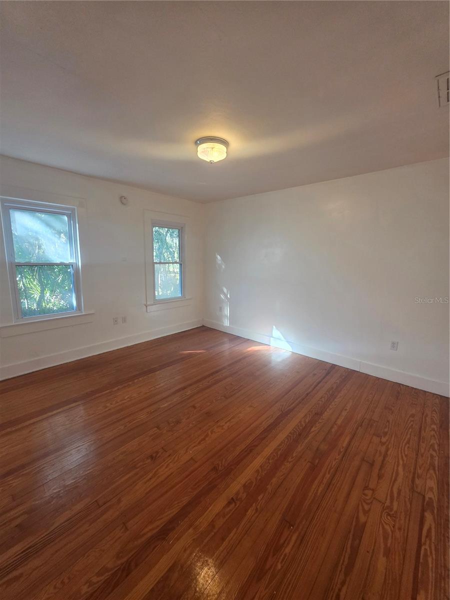 Image 10 of 14 For 1023 6th Street