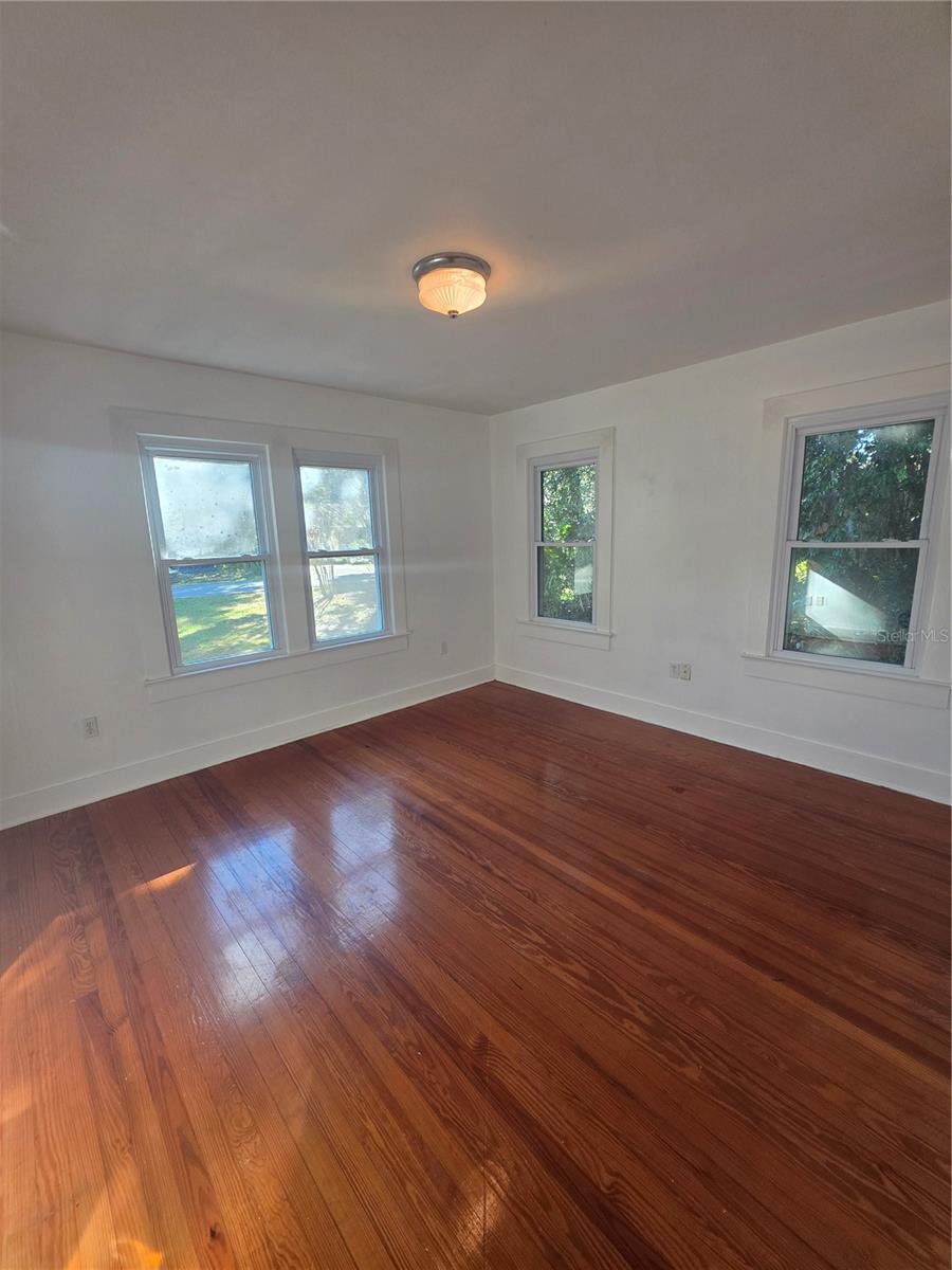 Image 13 of 14 For 1023 6th Street