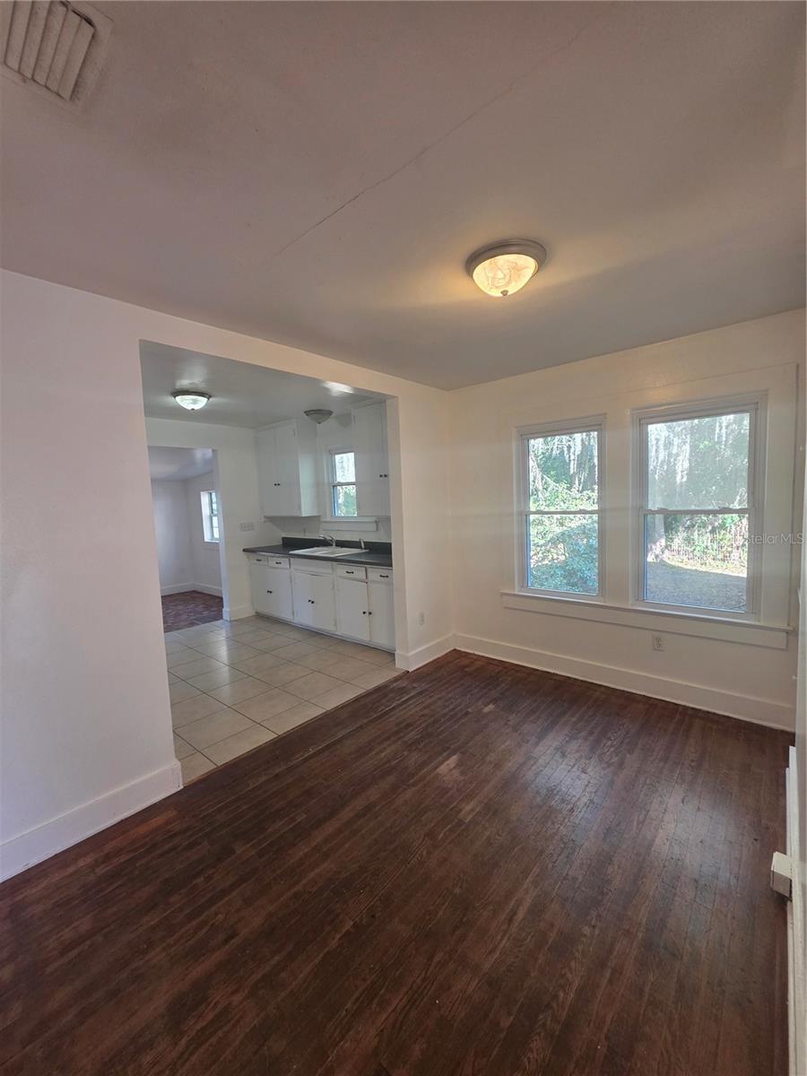 Image 4 of 14 For 1023 6th Street