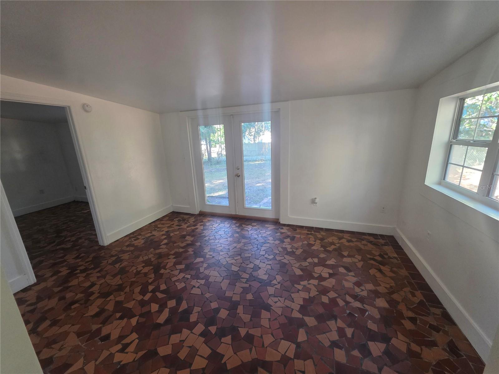 Image 6 of 14 For 1023 6th Street