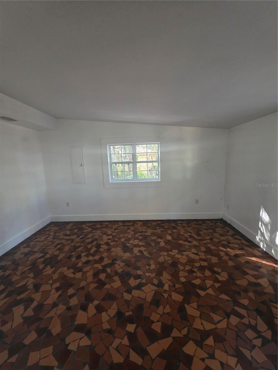 Image 8 of 14 For 1023 6th Street