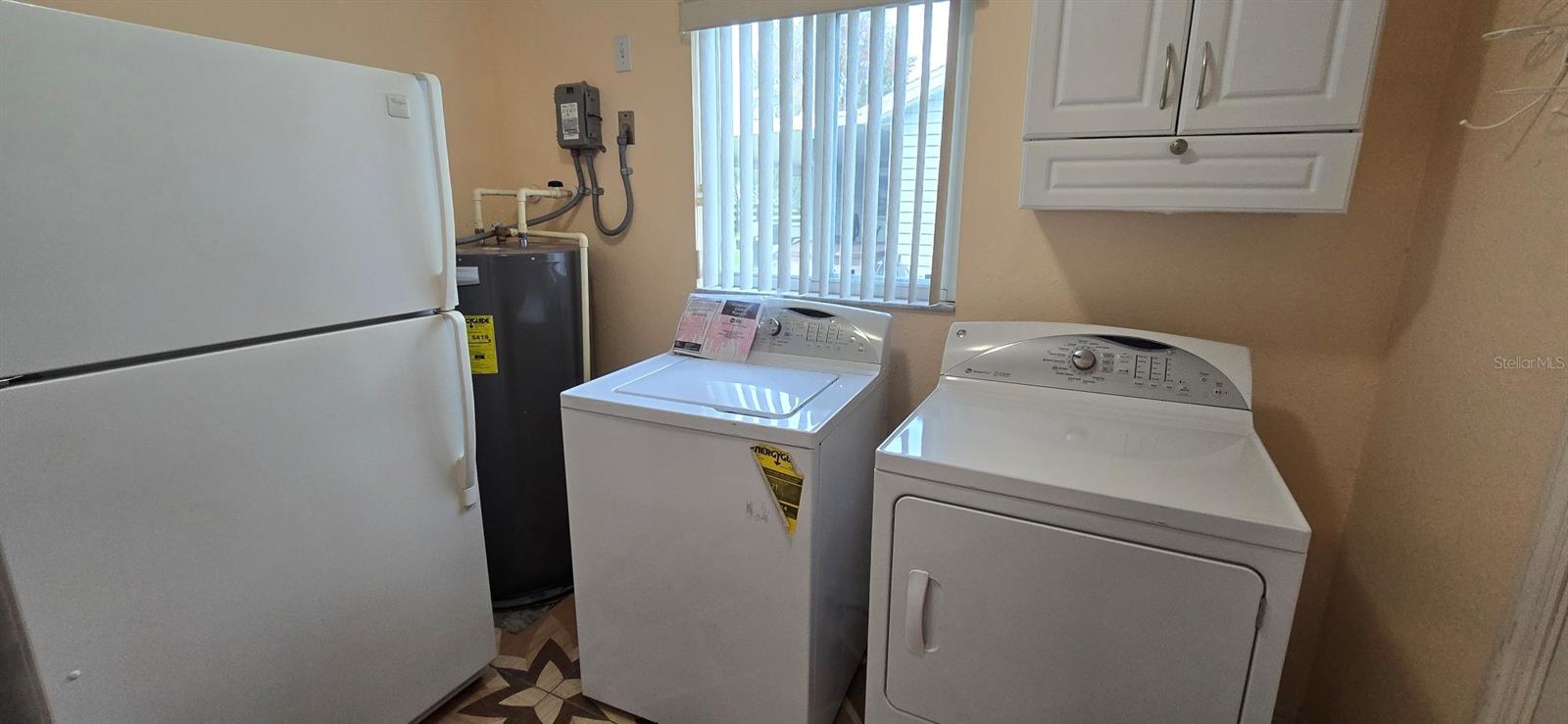 Image 12 of 16 For 17594 95th Circle