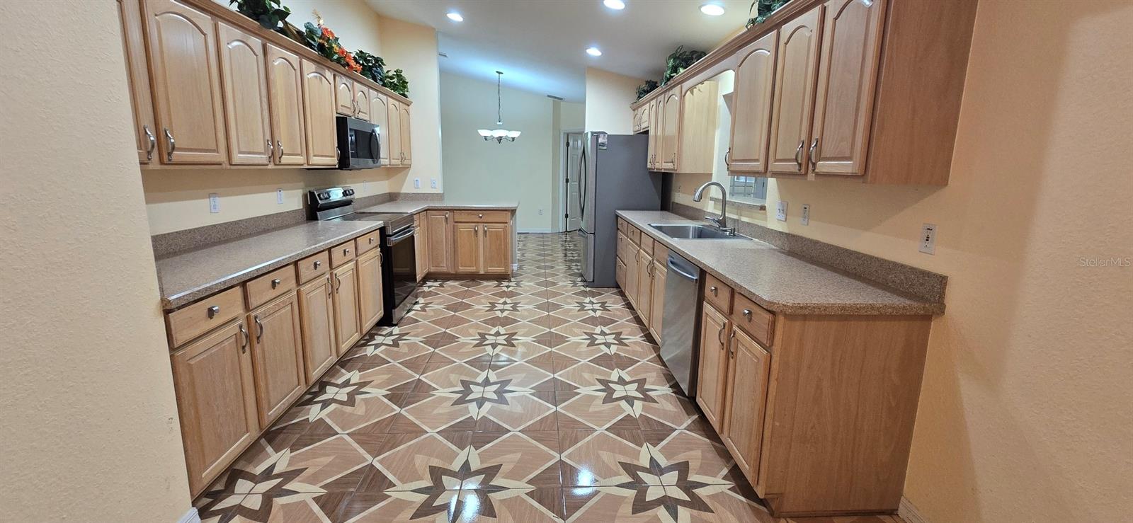 Image 6 of 16 For 17594 95th Circle