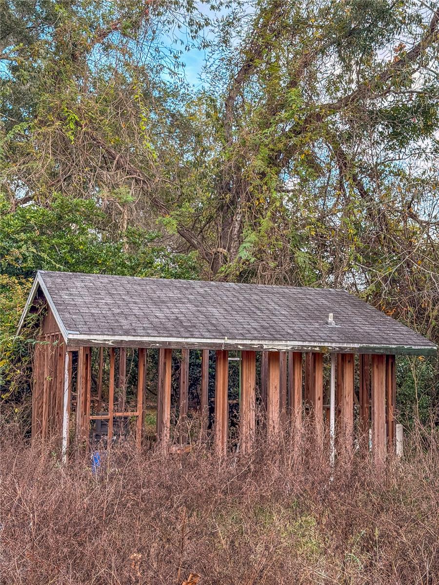 Image 18 of 18 For 2042 44th Street