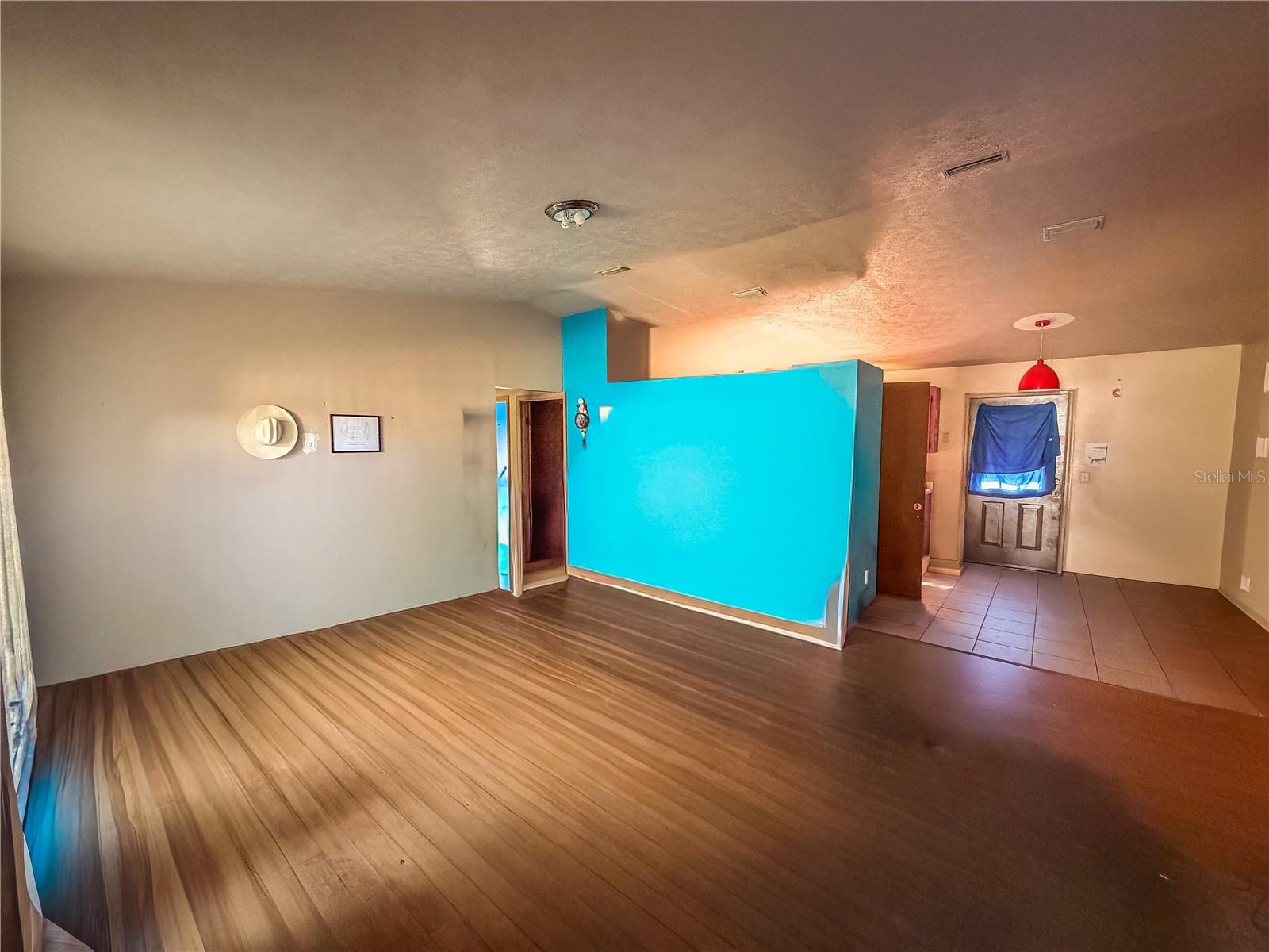 Image 2 of 18 For 2042 44th Street