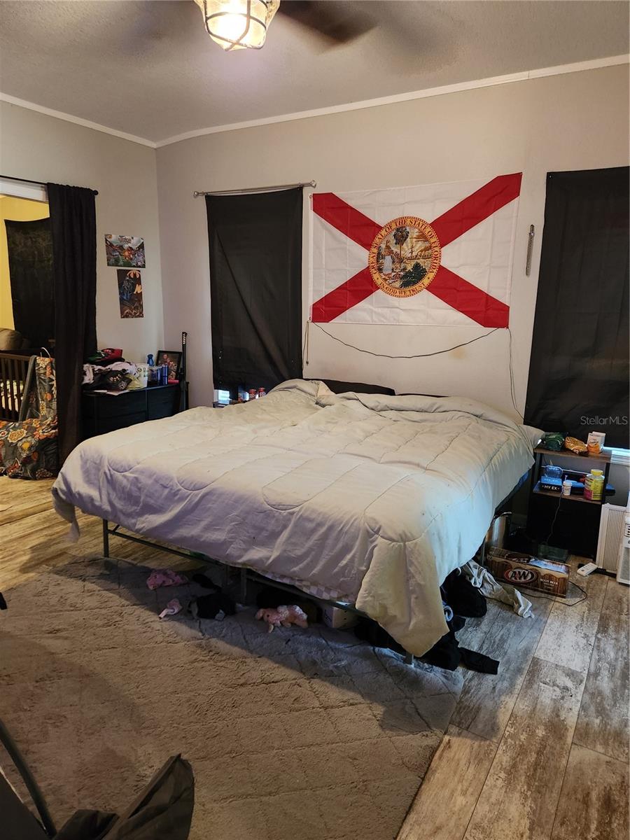 Image 12 of 39 For 6453 Bubbles Lane