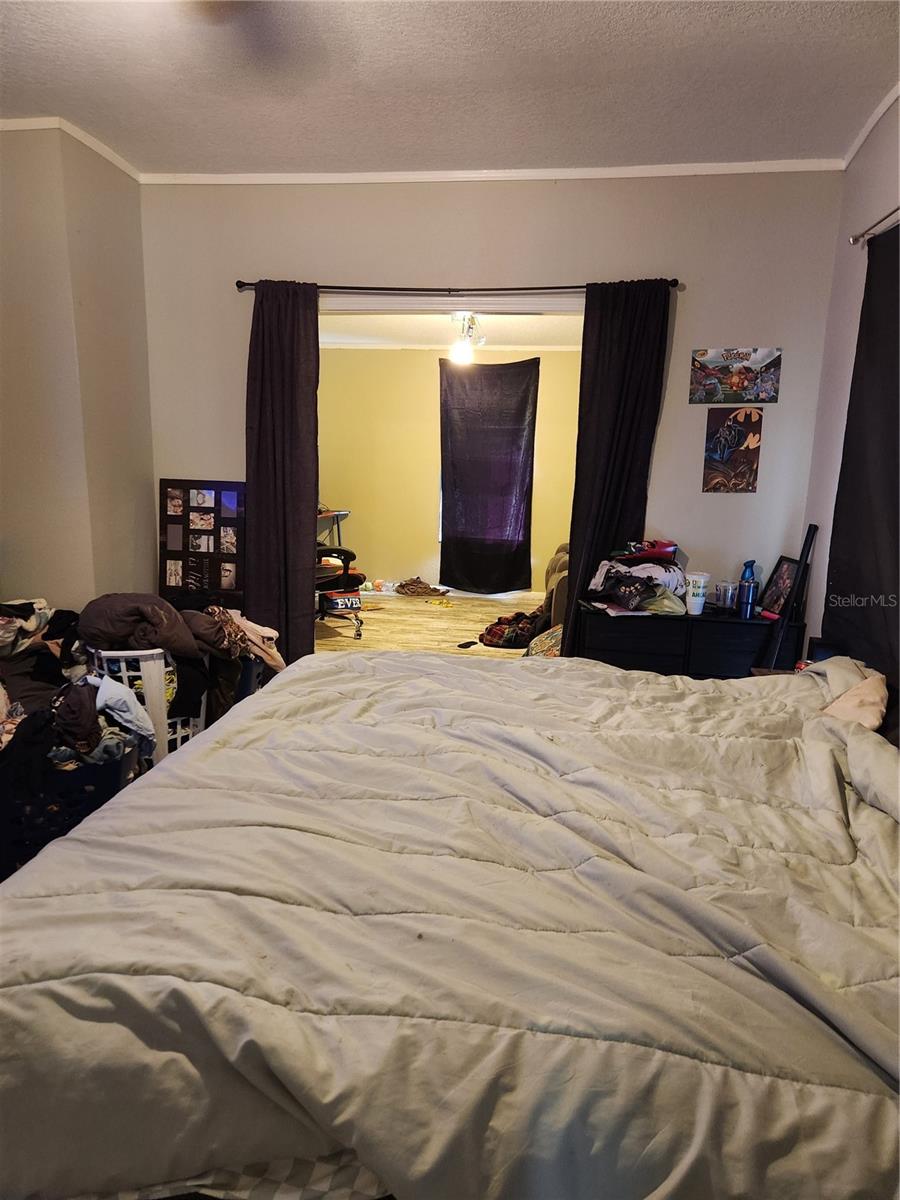 Image 13 of 39 For 6453 Bubbles Lane