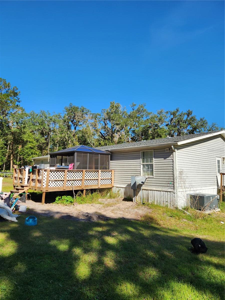 Image 29 of 39 For 6453 Bubbles Lane