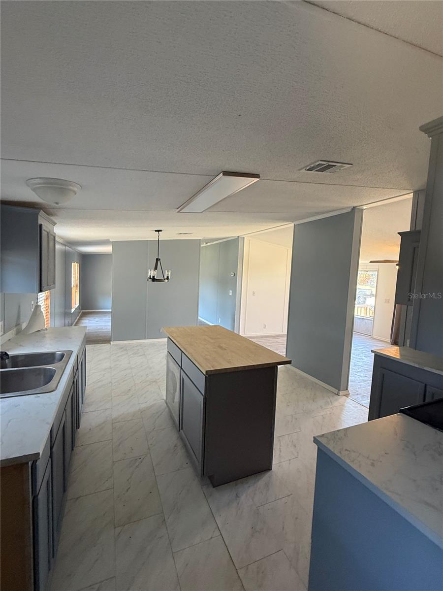 Image 5 of 13 For 14197 61st Court