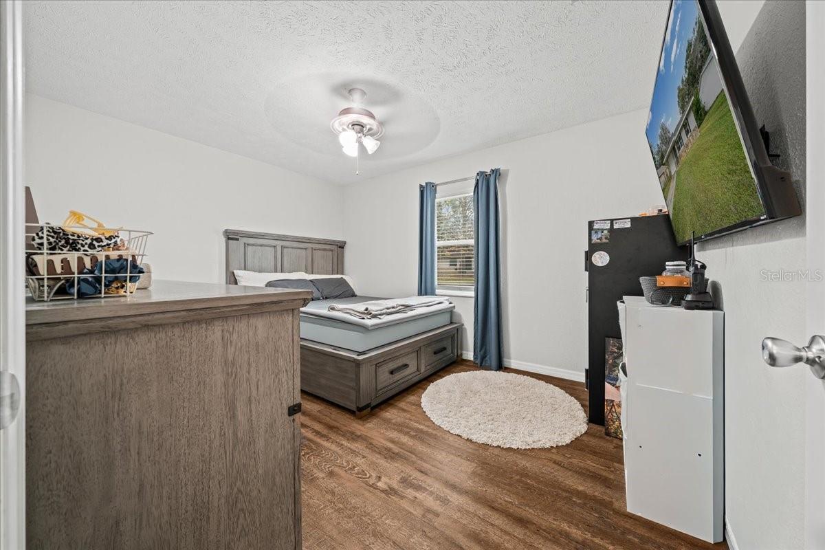 Image 36 of 42 For 5265 103rd Street