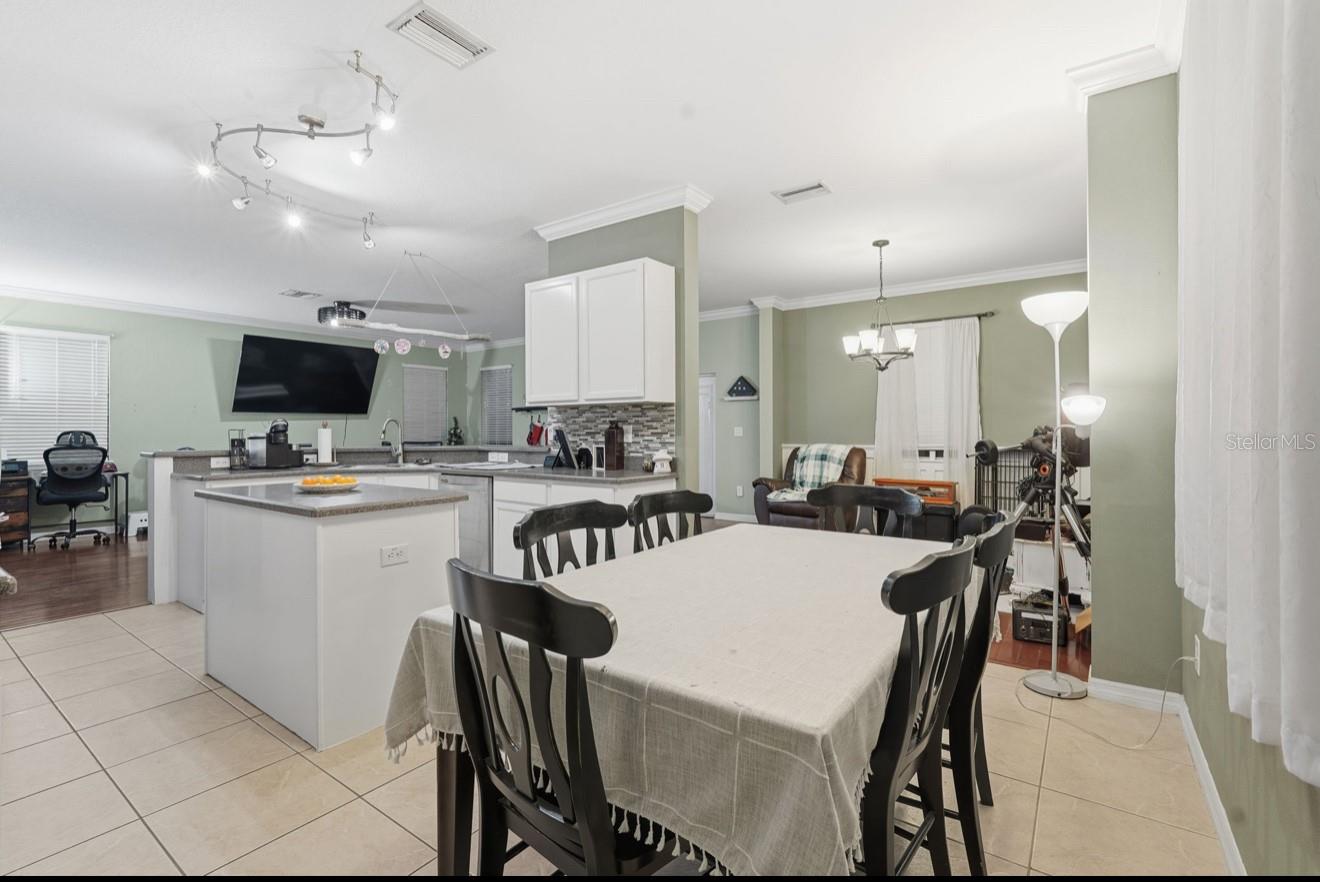 Image 17 of 40 For 1740 Bonita Bluff Court