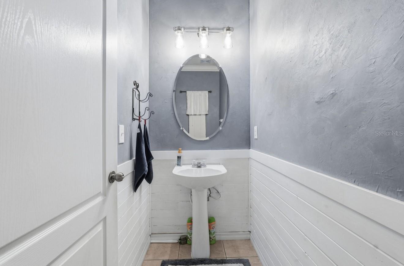 Image 6 of 40 For 1740 Bonita Bluff Court