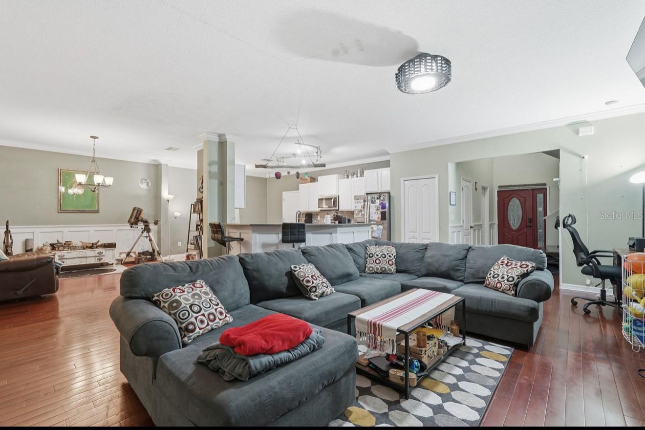 Image 9 of 40 For 1740 Bonita Bluff Court