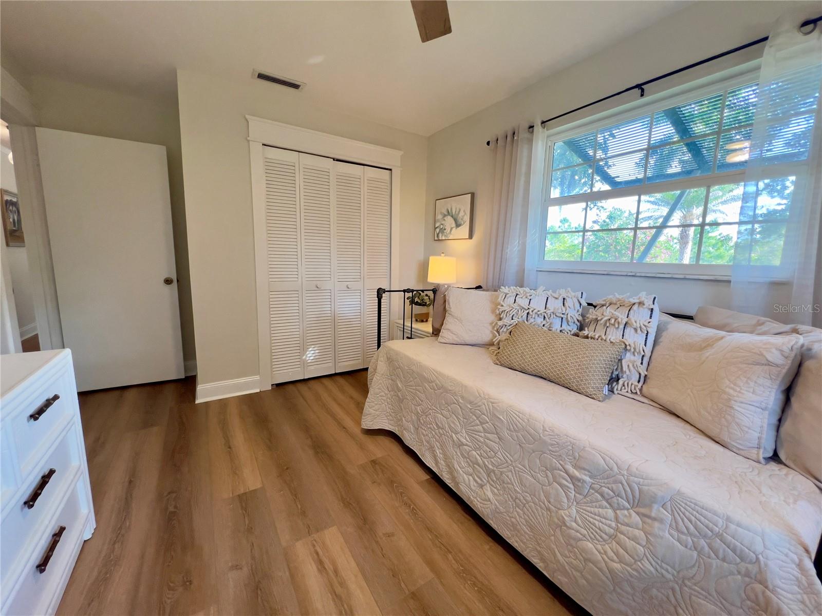 Image 22 of 74 For 4501 Royal Palm Ranch Drive