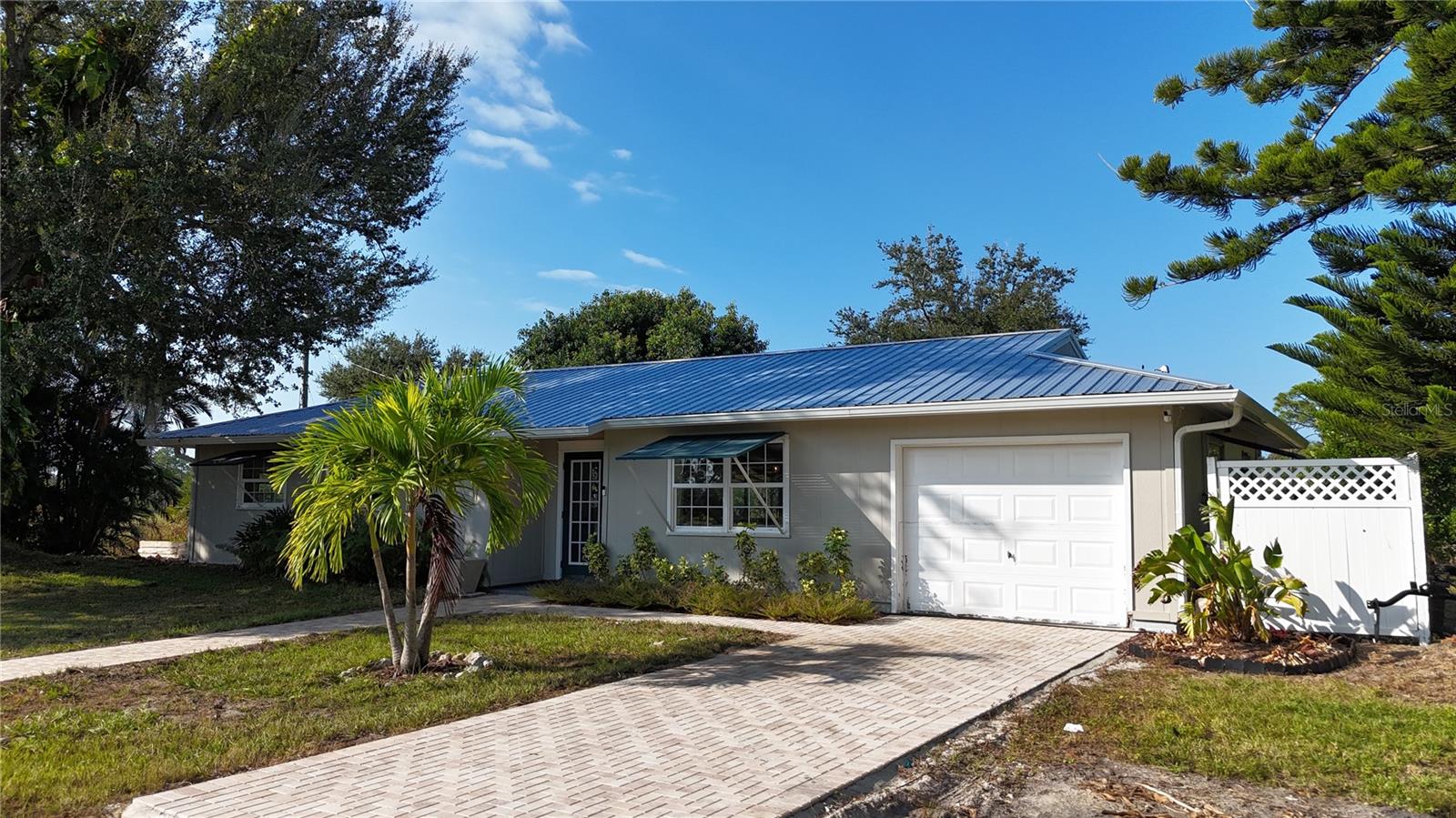 Image 54 of 74 For 4501 Royal Palm Ranch Drive