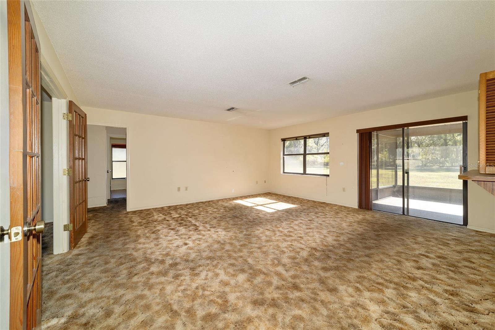 Image 15 of 41 For 10700 Sunset Harbor Road